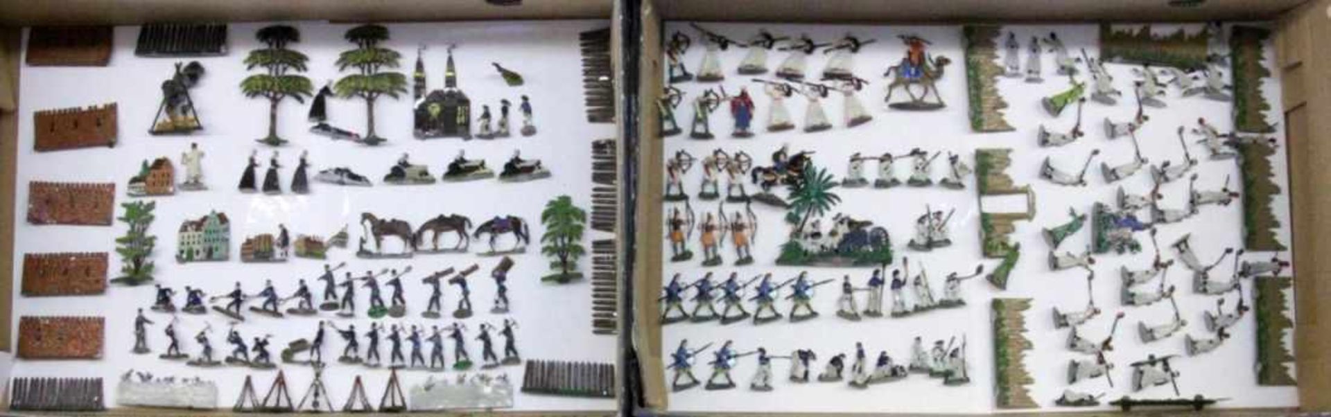 A LOT OF 93 ORIENTAL TIN SOLDIERS and 72 pieces of a village. Keywords: toys, playthings,