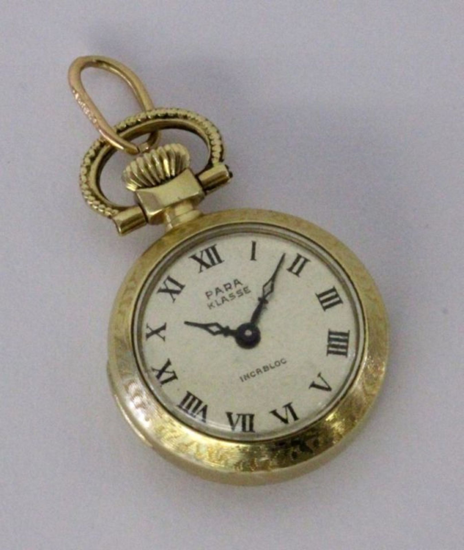 A LADIES JEWELLERY CLOCK ''PARA'' 585/000 yellow gold, gross weight approx. 11.2 grams.