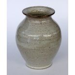 WALTER GEBAUER 1907 - Bürgel - 1989 Glazed ceramic vase with brown speckled decoration. Impressed