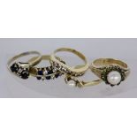 A LOT OF 5 LADIES RINGS 585/000 yellow gold with different gemstones. Gross weight approx. 18 grams.