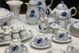 A FURSTENBERG TEA AND COFFEE SERVICE ''Lottine'' decor. Blue underglaze floral decoration.