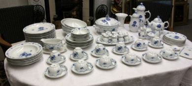 A FURSTENBERG DINNER SERVICE ''LOTTINE'' with blue underglaze floral decoration. 48