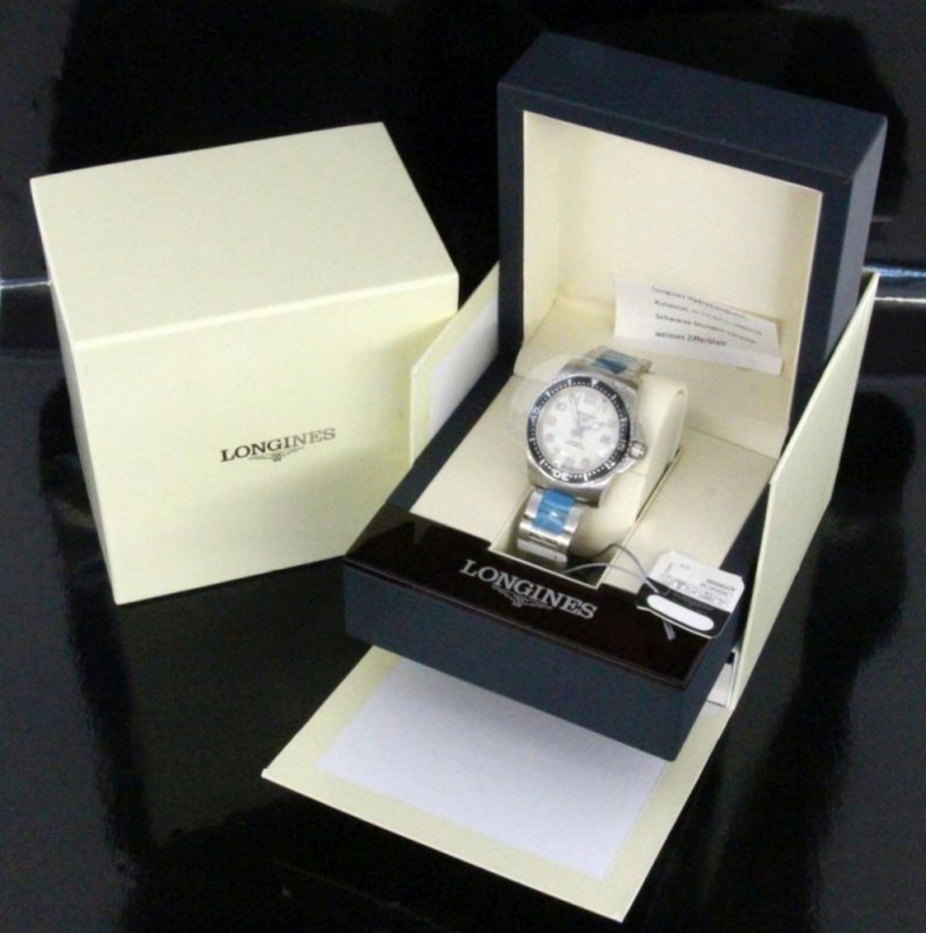 LONGINES HYDRO CONQUEST HERRENARMBANDUHREdelstahl. Automatic. Weisses Ziffernblatt mit zentraler