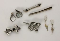 LOT VON 5 TEILEN SILBERSCHMUCKBrutto ca. 36gA LOT OF 5 SILVER JEWELLERY ITEMS Gross weight approx.