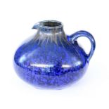 WENDELIN STAHL DESIGNERVASEHöhr-Granzhausen. Keramik mit schwarz-blauer Kristallglasur. Modell-Nr. P