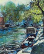 ANNEN, F.21.Jh. Kanal mit Booten und Bogenbrücke im Hintergrund. Pastell, signiert und datiert: (