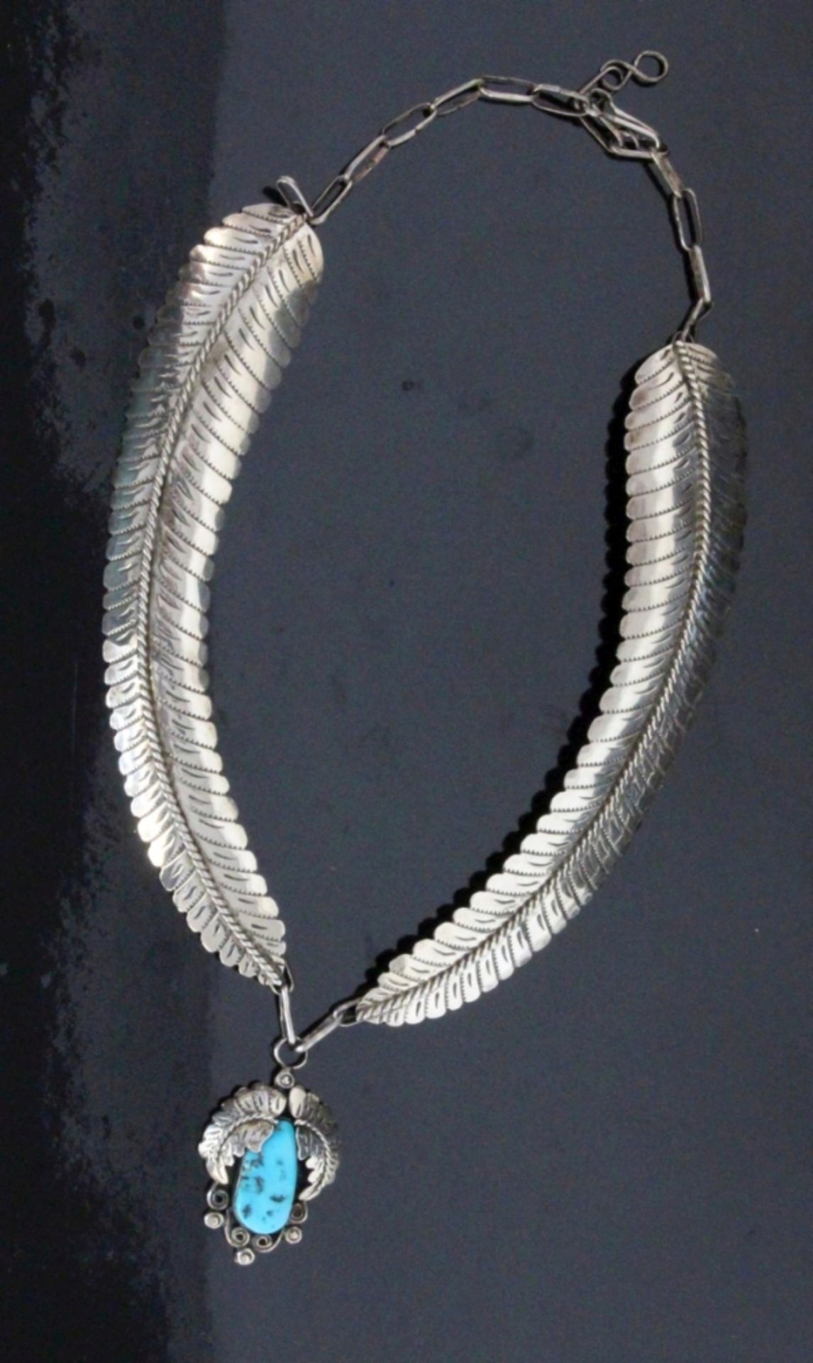 NAVAJO COLLIER