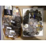 A quantity of World coinage & notes