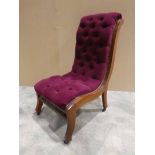 An Edwardian mahogany button back show frame Nursing Chair, upholstered and button back/seat, pot