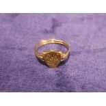 An 18ct gold Signet ring with shield shape cartouche engraved with initials, 2.4g