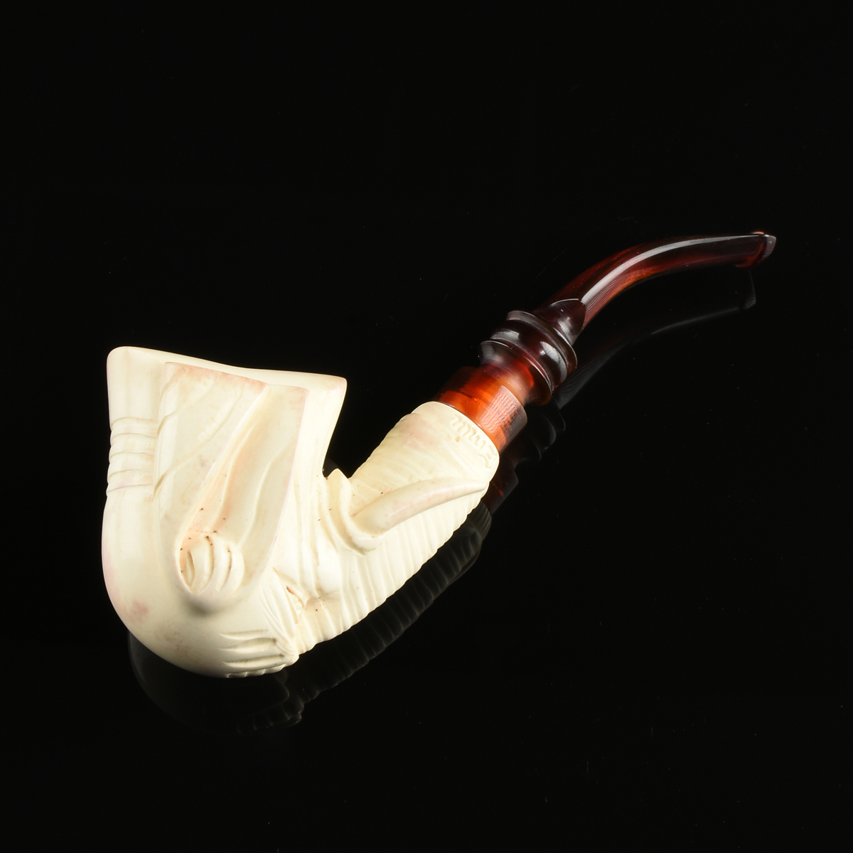 A GROUP OF THREE MEERSCHAUM TOBACCO PIPES, LATE 19TH/EARLY 20TH CENTURY, carved in the form of a - Image 6 of 9