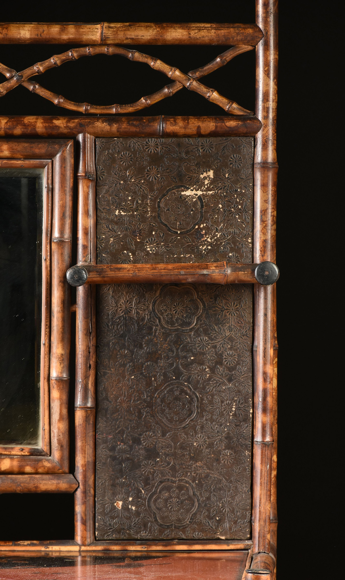 A VICTORIAN LACQUERED AND CARVED BAMBOO DRESSING STAND, CIRCA 1880, in the Japonaiserie taste with a - Image 2 of 6