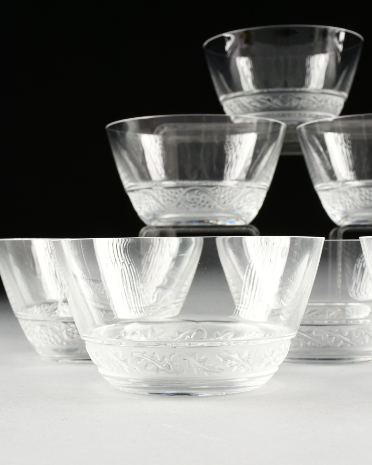 EIGHT LALIQUE DESSERT BOWLS, IN THE "PHALSBOURG" AND "SAINT-HUBERT" PATTERNS, FRANCE, MID/LATE - Image 2 of 4