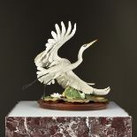 A BOEHM LIMITED EDITION PORCELAIN "Great White Egret" SCULPTURE, SIGNED, 1982, realistically modeled