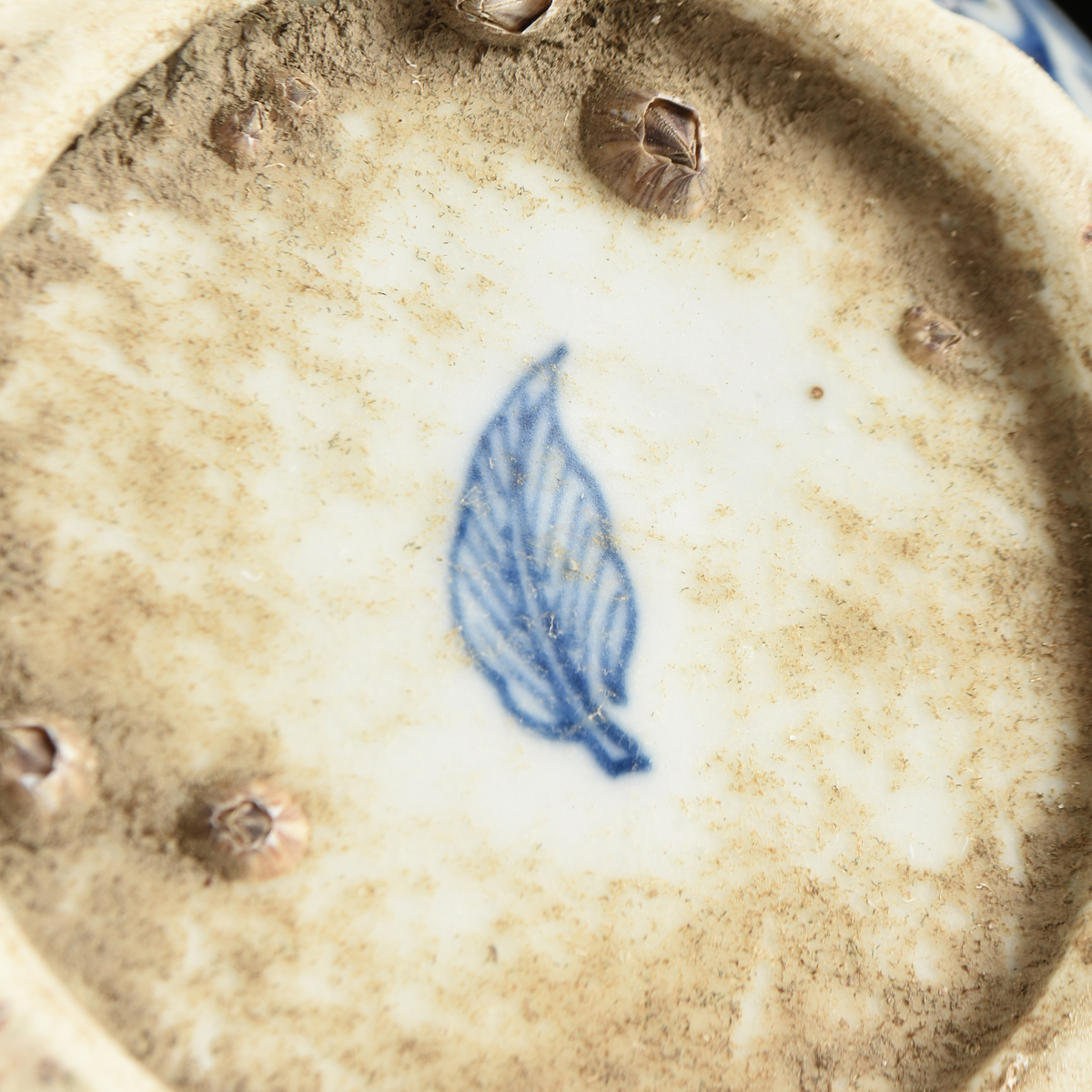 A CHINESE BLUE AND WHITE PORCELAIN EWER, SHIPWRECK ARTIFACT, ARTEMIS LEAF MARK, KANGXI PERIOD ( - Image 11 of 11