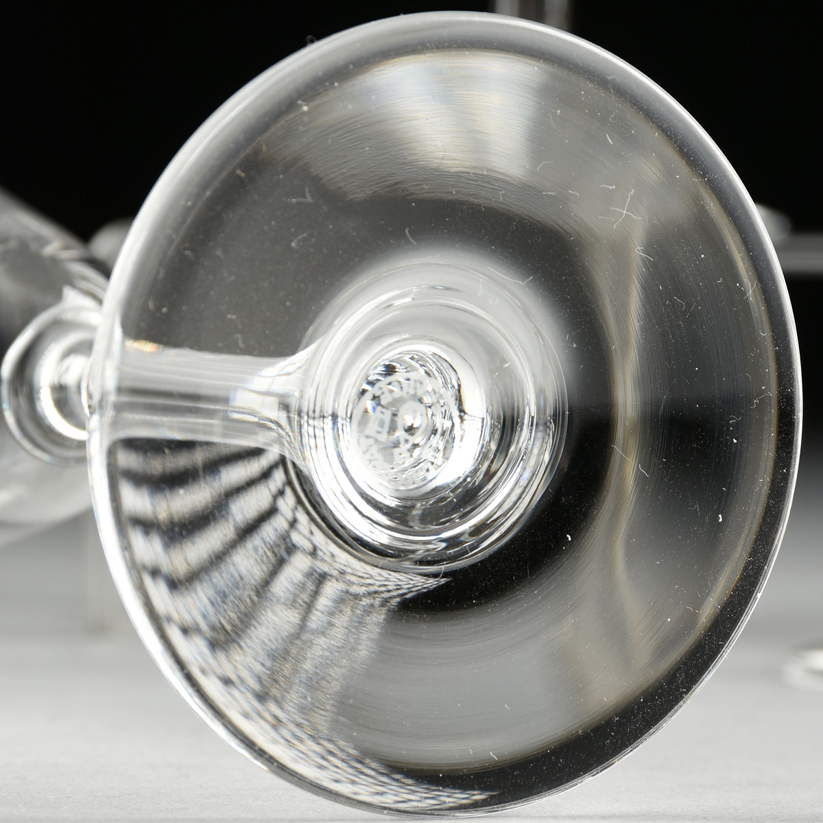 A SET OF TEN BACCARAT CRYSTAL CHAMPAGNE FLUTES, PATTERN 100-192, MODERN, the conical bowl on an - Image 3 of 4