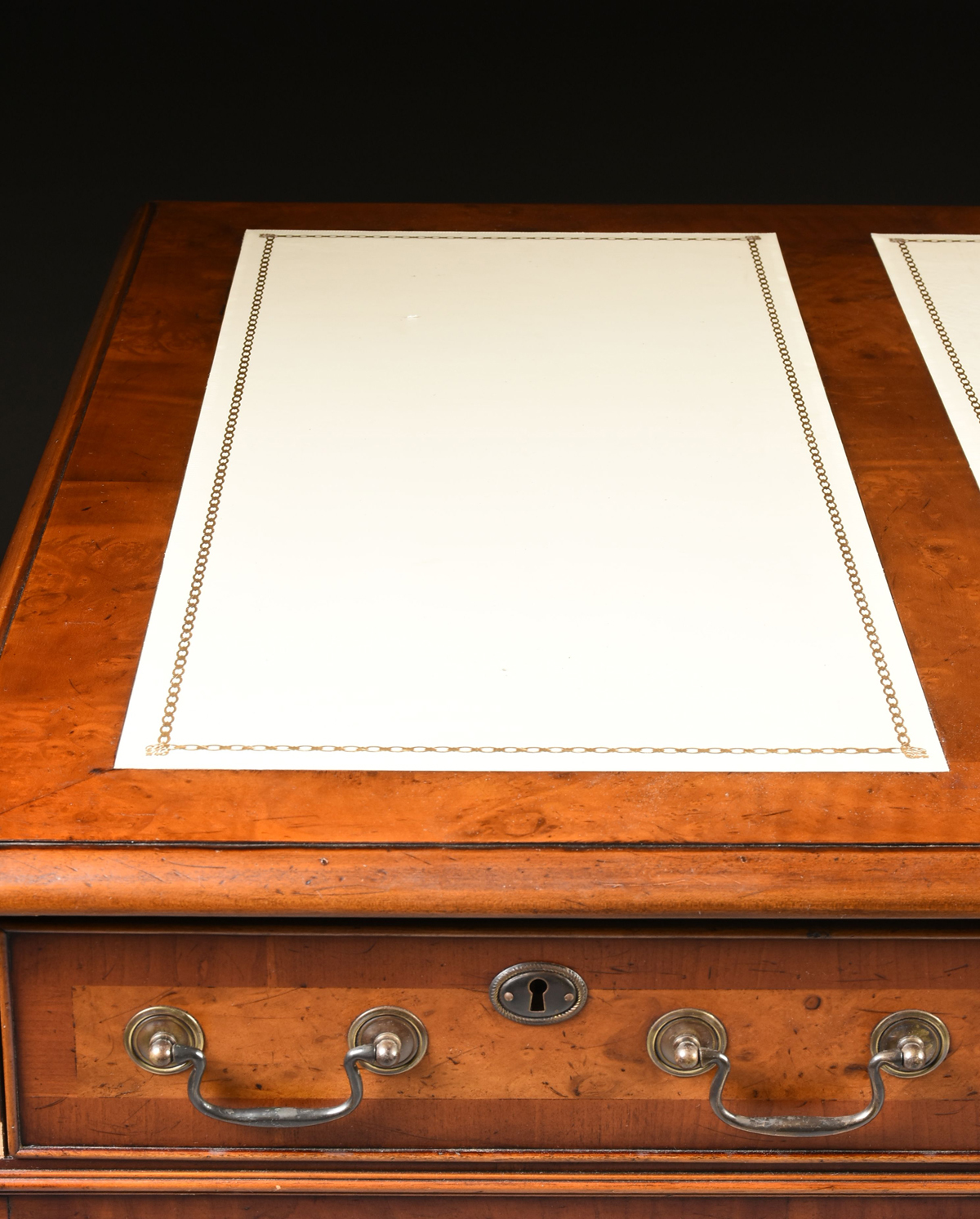 A GEORGE II STYLE WALNUT WHITE LEATHER TOP PARTNER'S DESK, ENGLISH, MID 20TH CENTURY, modeled - Image 12 of 16
