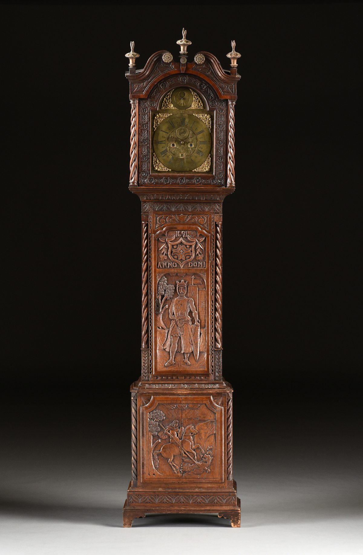 AN ENGLISH GOTHIC STYLE OAK TALL CASE CLOCK, WORKS BY WILLIAM ELEMENT, ST. ALBANS, 17TH/18TH