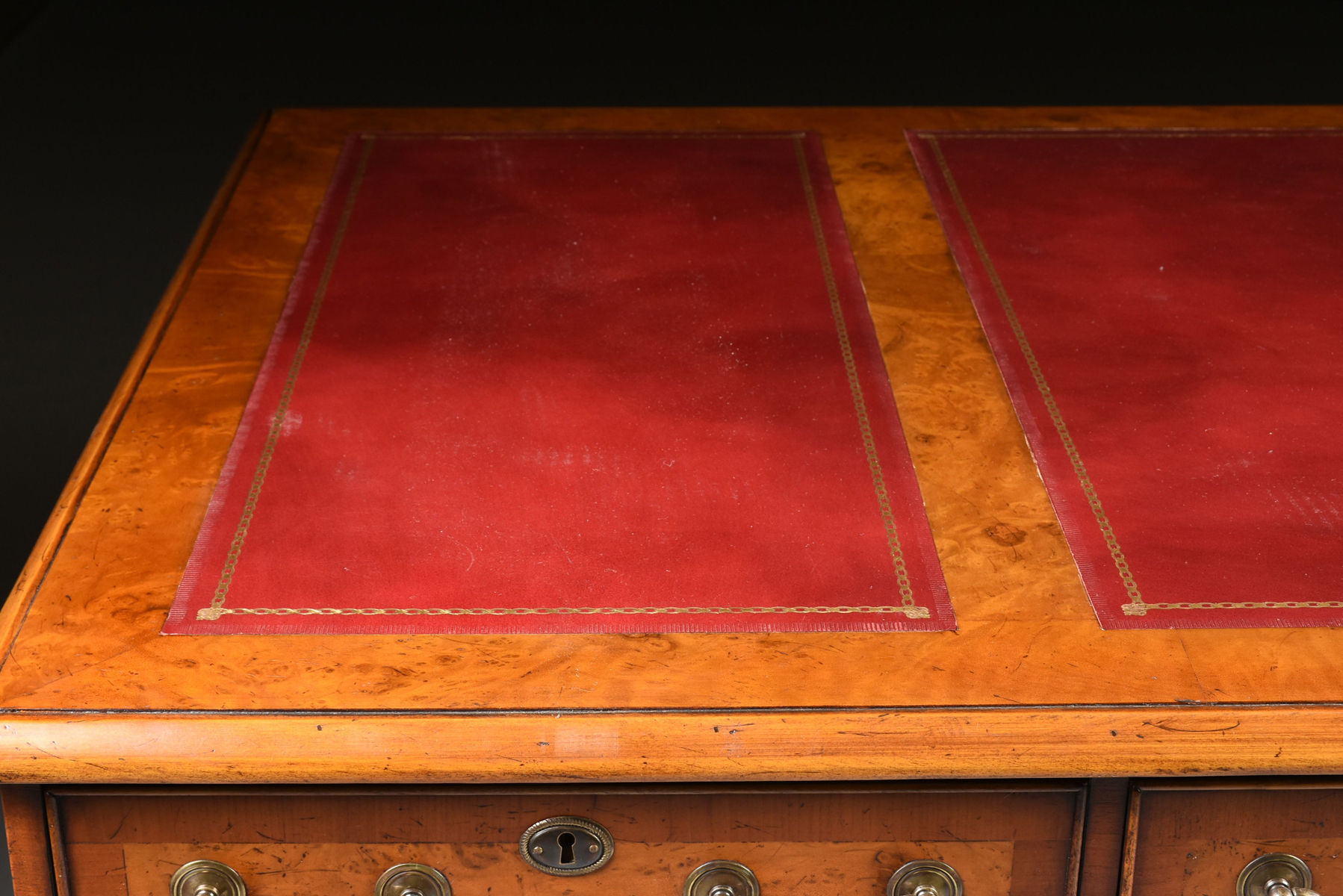 A GEORGE II STYLE WALNUT BURGUNDY LEATHER TOP PARTNER'S DESK, ENGLISH, MID 20TH CENTURY, modeled - Image 9 of 15