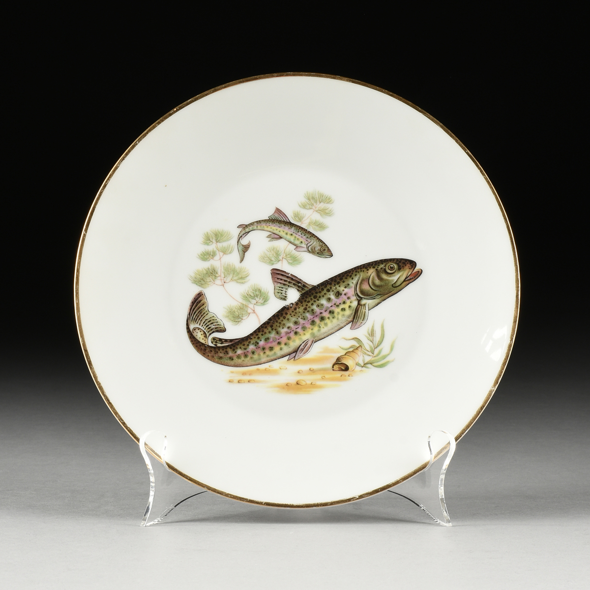 AN ASSEMBLED SIX PIECE GROUP OF FISH DECORATED PORCELAIN DISHES, EACH SIGNED, FRENCH AND WEST - Image 13 of 15