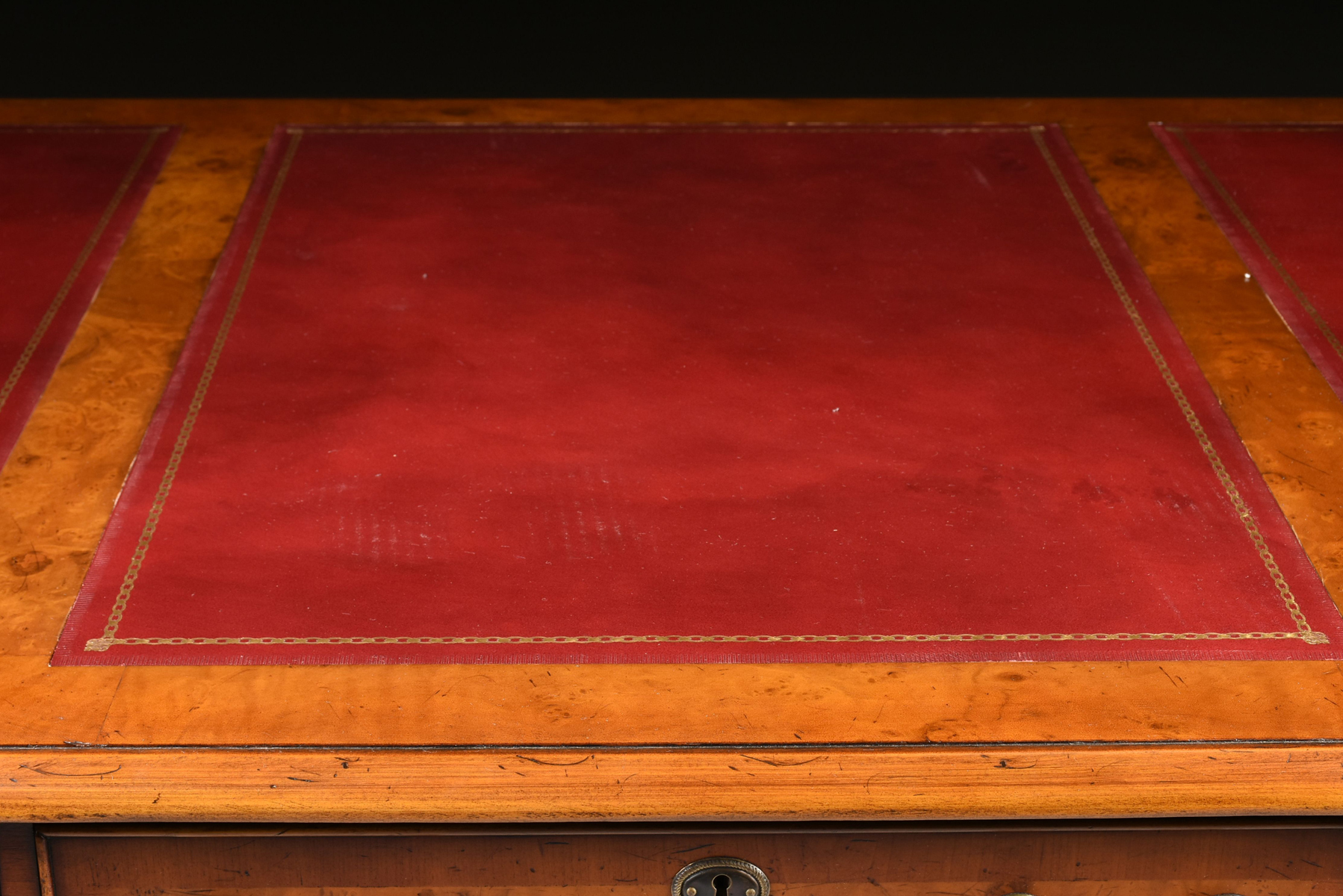 A GEORGE II STYLE WALNUT BURGUNDY LEATHER TOP PARTNER'S DESK, ENGLISH, MID 20TH CENTURY, modeled - Image 10 of 15