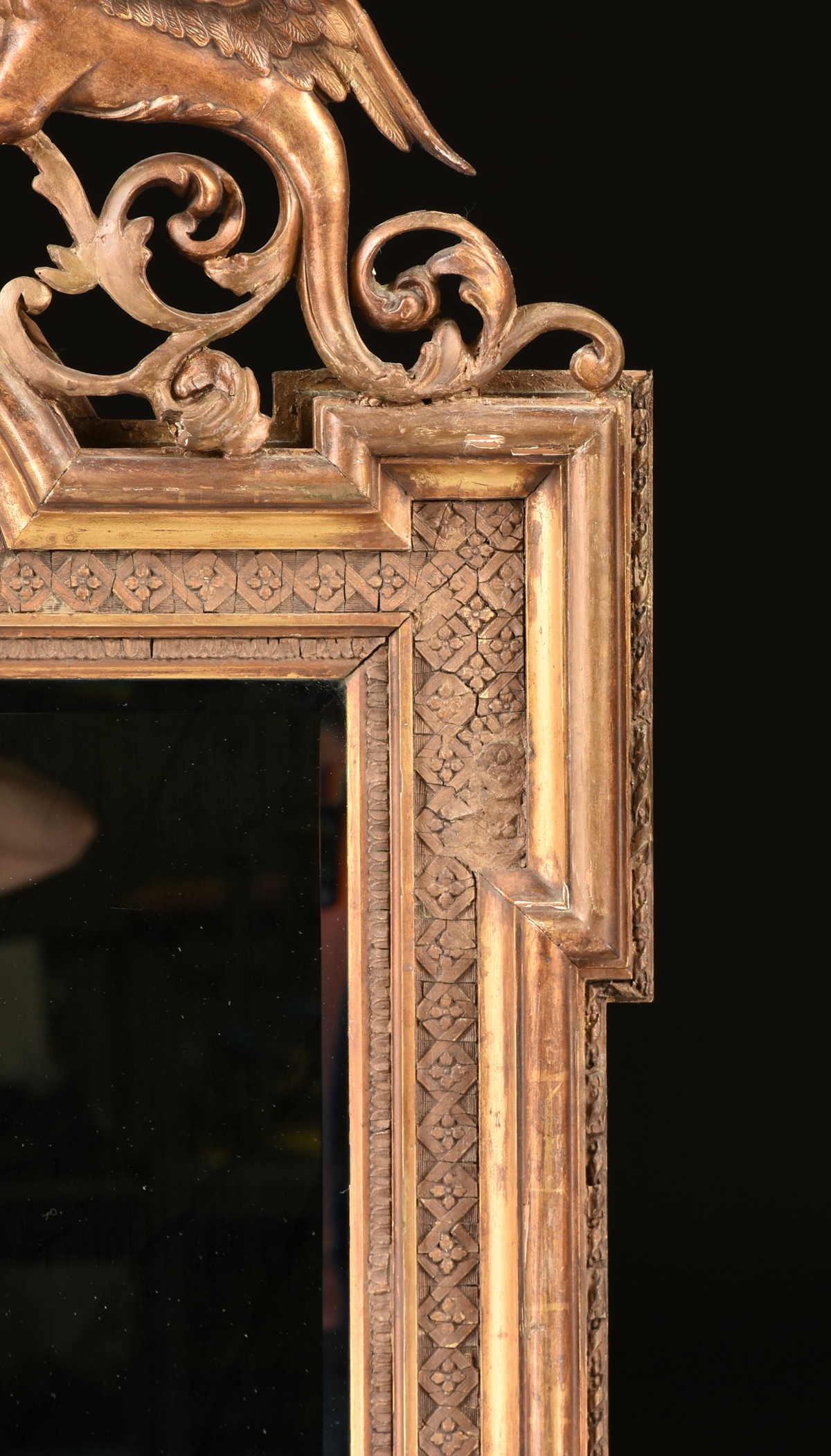 A RENAISSANCE REVIVAL GILT AND CARVED WOOD PIER MIRROR, FRENCH, THIRD QUARTER 19TH CENTURY, with a - Image 3 of 5