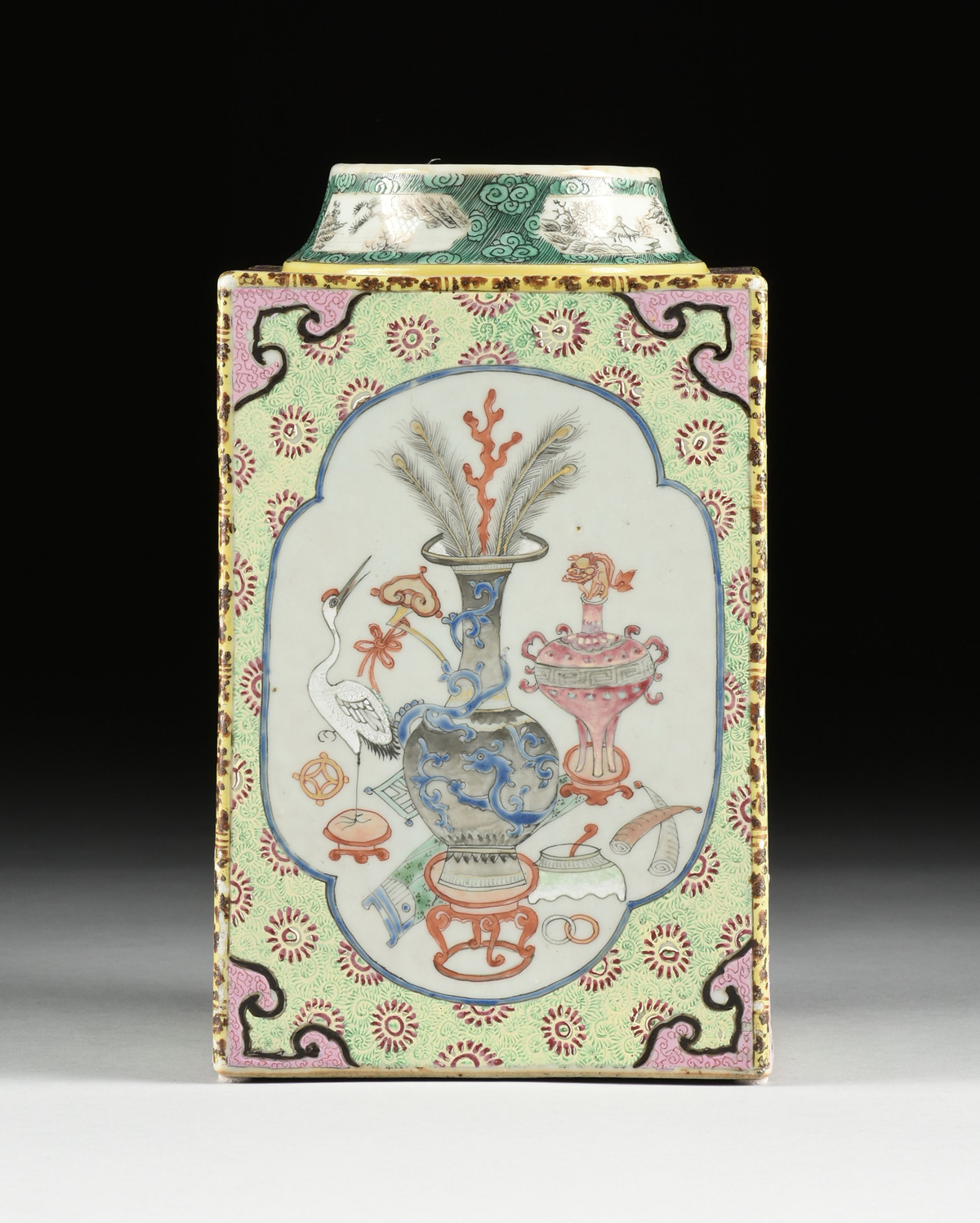 A CHINESE EXPORT FAMILLE ROSE SQUARE PORCELAIN JAR, 20TH CENTURY, the circular rim on a short neck - Image 5 of 8