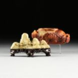 A GROUP OF TWO CHINESE HARDSTONE CARVINGS, AGATE CRAB BASKET AND LANDSCAPE BRUSH REST, 20TH CENTURY,