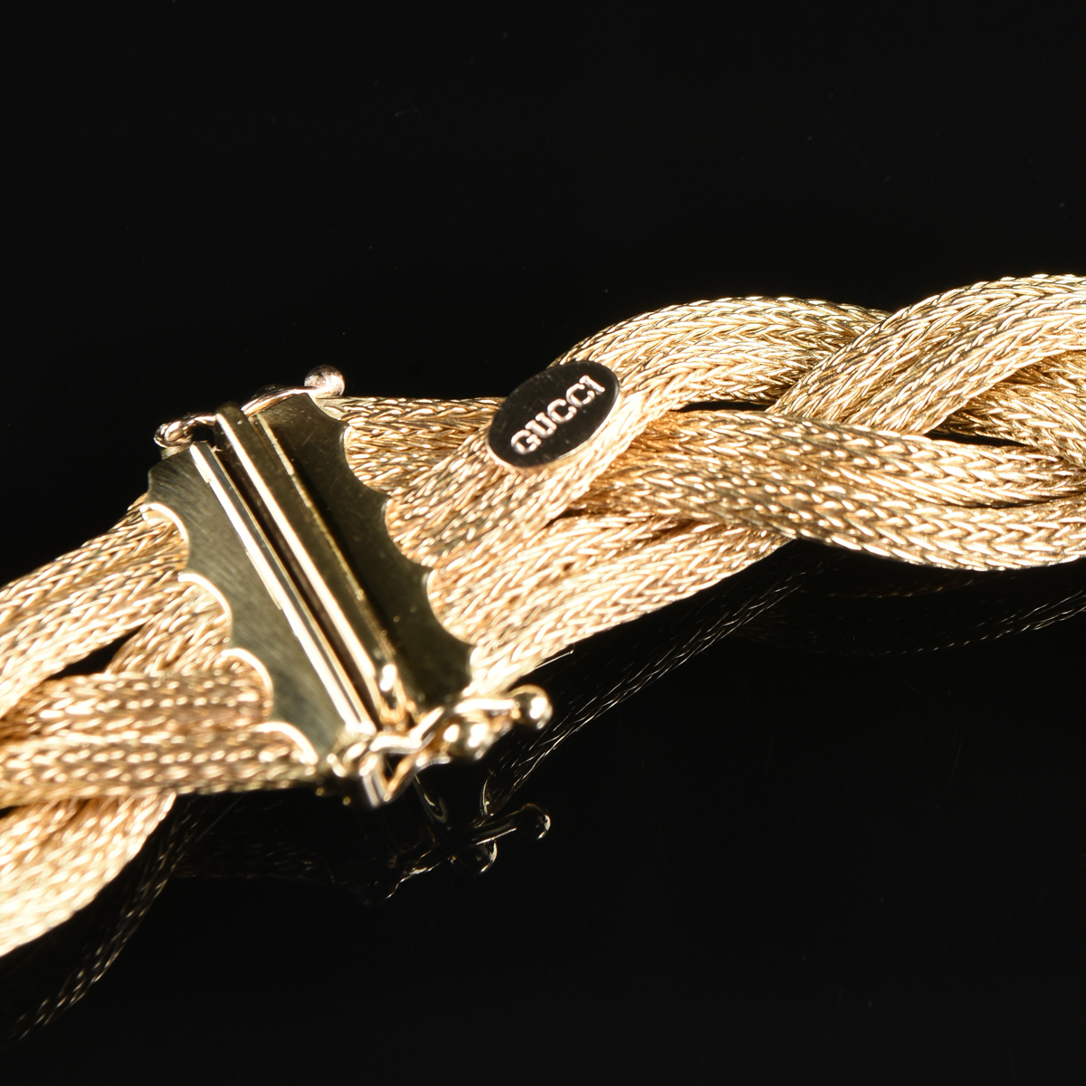 AN 18K YELLOW GOLD GUCCI NECKLACE, the double rope braided design with hidden push-button box - Image 3 of 4