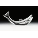 A STEUBEN SALMON FISH CRYSTAL SCULPTURE, DESIGNER JAMES HOUSTON, CIRCA 1975, modeled in a