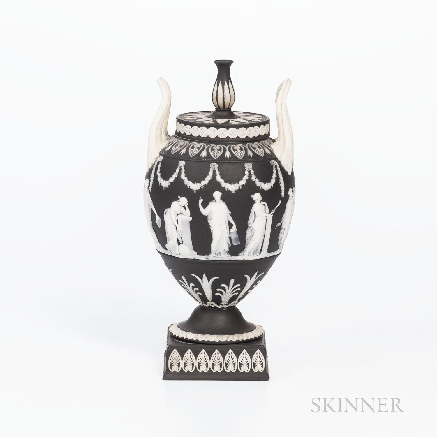 Wedgwood Black Jasper Dip Vase and Cover, England, late 19th/early 20th century, urn finial and uptu
