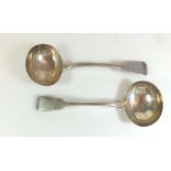 A pair of silver ladles, London 1821 - 110g