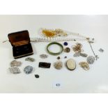 A box of costume jewellery