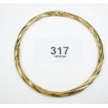 A 9 carat gold bangle, a/f 5g