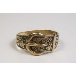 A Victorian 9 carat gold buckle form ring, size S, 3.2g