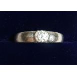 An 18 carat white gold single stone diamond ring, size O 1/2, 7.6g