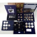 A miscellaneous collection of coinage/commemoratives including: Battle of Waterloo, Centenary of