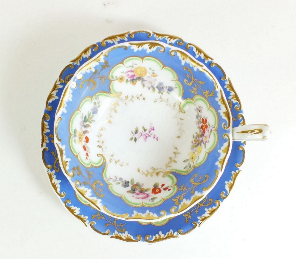 A set of four 19th Century porcelain cabinet cups and saucers decorated with floral sprigs - Image 5 of 5