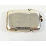 A silver vesta case, Birmingham 1904, maker LE