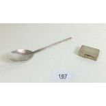 A small silver pill box - 4cm wide- Birmingham 1963 - weight 16g, together with a silver arts and