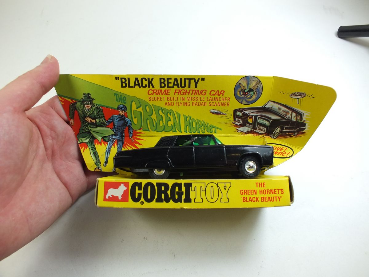 A Corgi Green Hornet 'Crime Fighting Car' from Black Beauty, No 268, boxed - Image 14 of 19