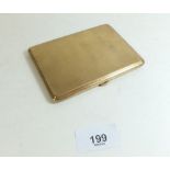 A 9ct gold cigarette case with engine turned decoration - Birmingham 1932 - Walker and Hall - 11.5 x