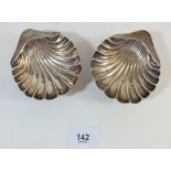 A pair of small silver shell form butter dishes, Sheffield 1926, 70g