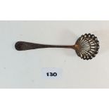 A Victorian silver sifter spoon - London 1878- Charles Boyton - 27g