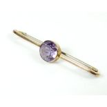 A 9 ct gold amethyst set bar brooch 1.9g