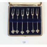 A set of six silver pickle forks with shamrock finial's - Birmingham 1907 - Levi & Salaman
