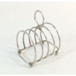 A small silver toast rack - London 1961, 45g