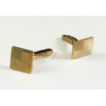 A pair of gentlemans 9ct gold cufflinks ? 9.3 grams