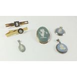 A selection of Wedgwood silver and jasperware jewellery to include pendants, brooches etc.