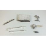 A group of small silver items including wallet (hinge a/f) pencil, niello brooch etc